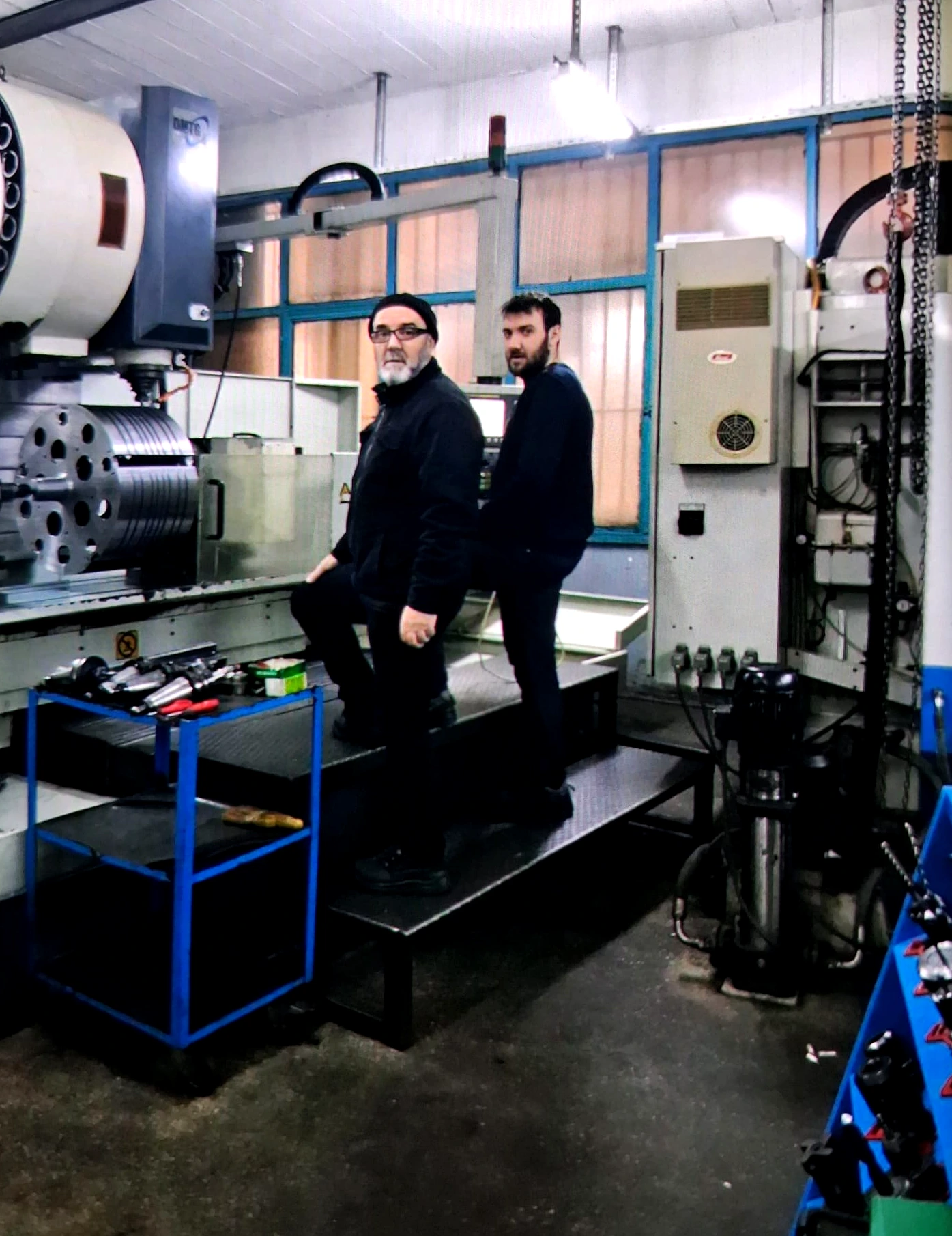 Dip-San Makine Talaşlı İmalat Uzman Ekibi ve CNC Tezgahları